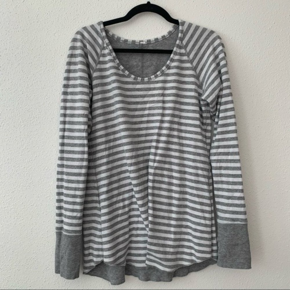 Lululemon Open Your Heart Long Sleeve - Picture 5 of 6